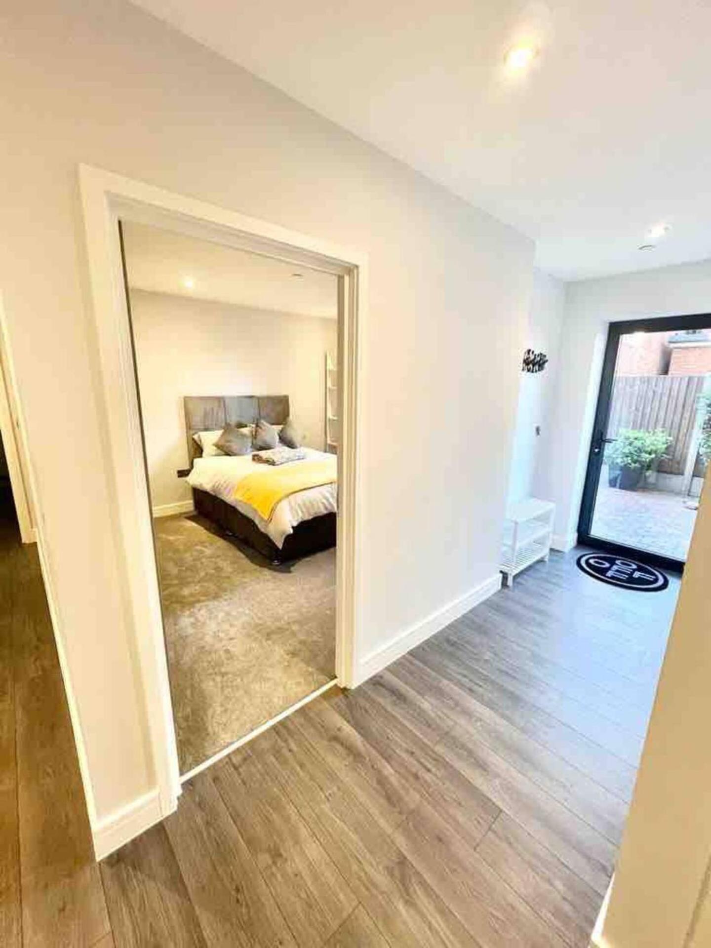 D & D Luxury Apartments Станмор Экстерьер фото