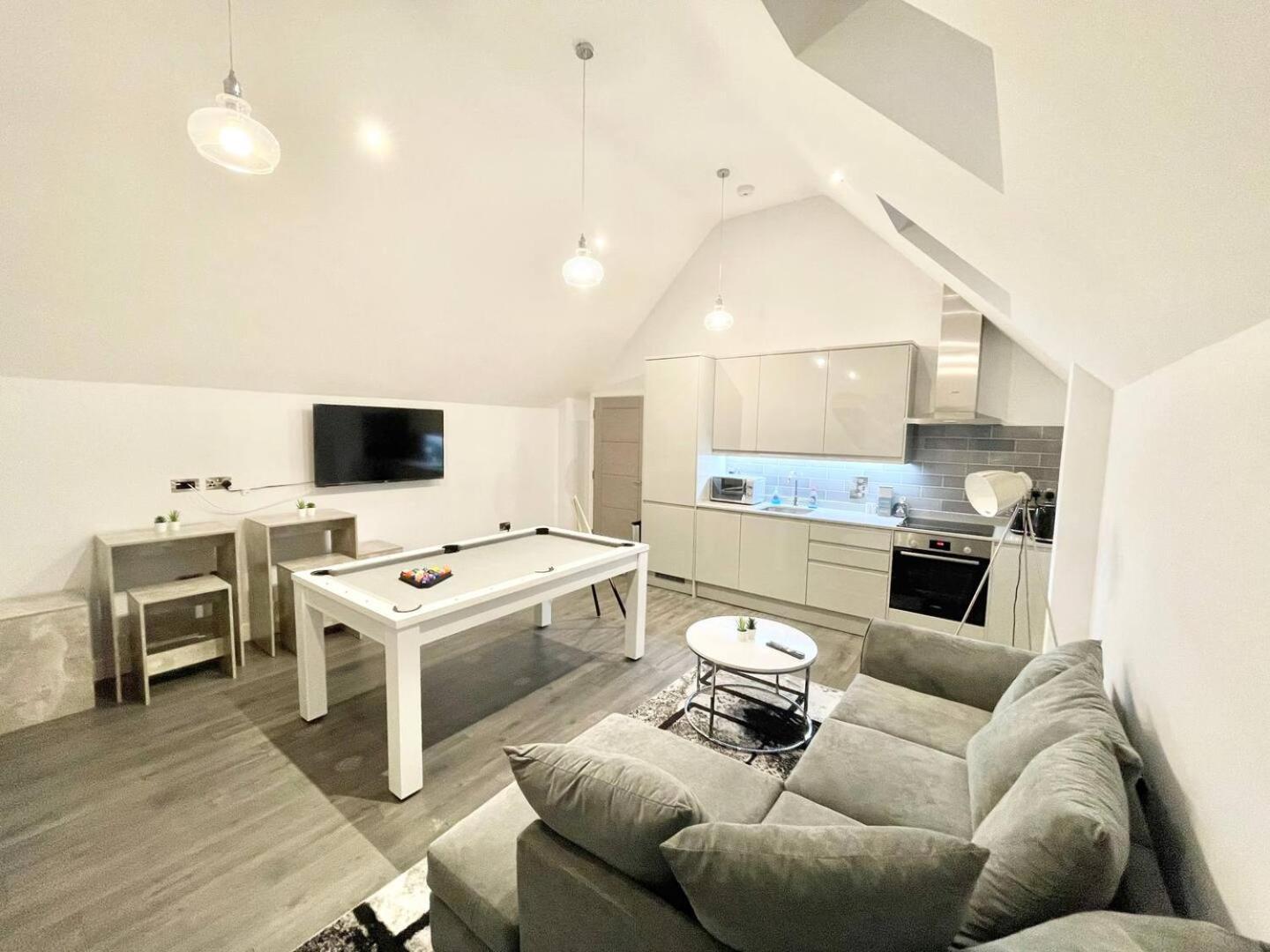 D & D Luxury Apartments Станмор Экстерьер фото