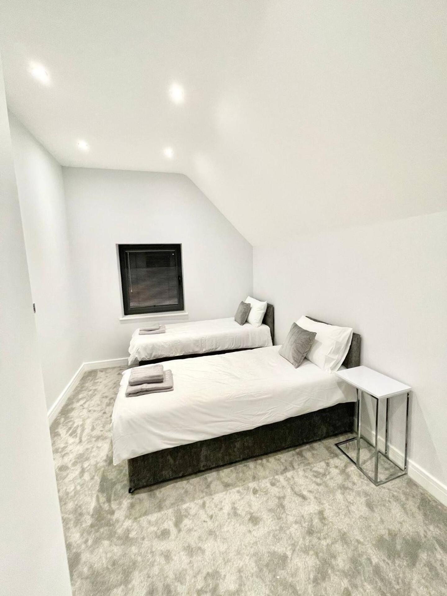 D & D Luxury Apartments Станмор Экстерьер фото